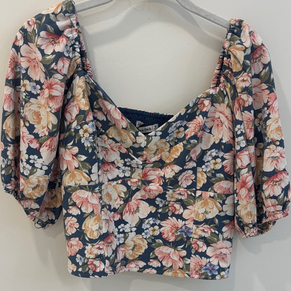 Floral Puff Sleeve Top